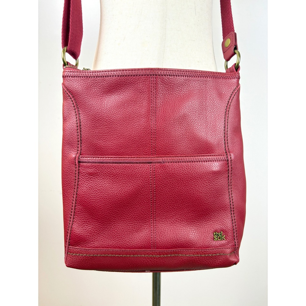 The Sak‎ Crossbody Lucia Red NWOT